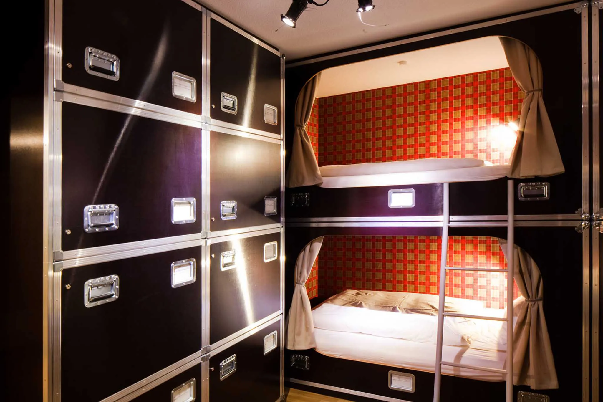 Stauraum im Schlafsaal